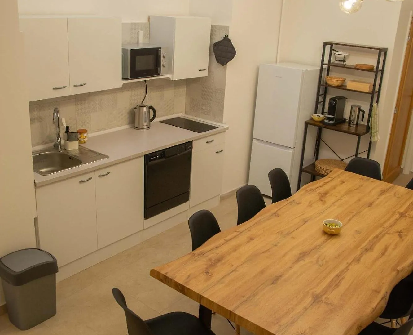 New City Centre Garden Apartment - Central Location Praag