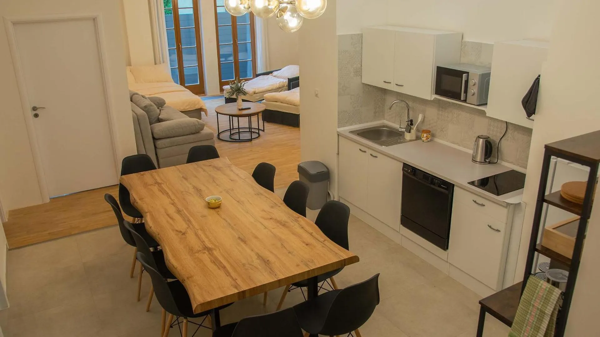 New City Centre Garden Apartment - Central Location Praag 0*,  Tsjechië