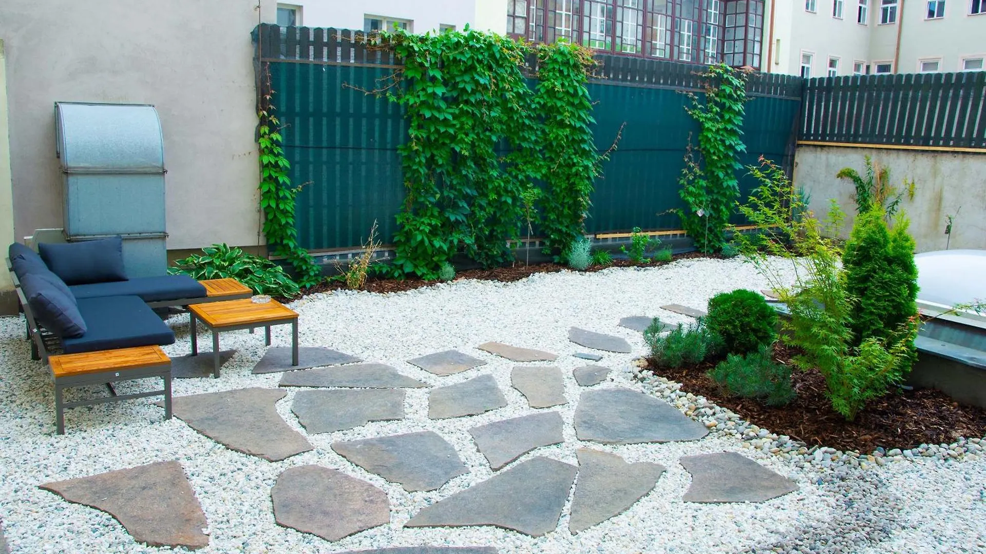 New City Centre Garden Apartment - Central Location Praag 0*,  Tsjechië